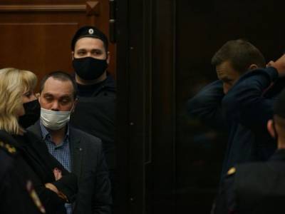 «Это был шаг отчаяния для Кремля»: американский конгрессмен про приговор Навальному