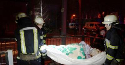 Четыре человека погибли при пожаре в инфекционной больнице в Запорожье (ВИДЕО)