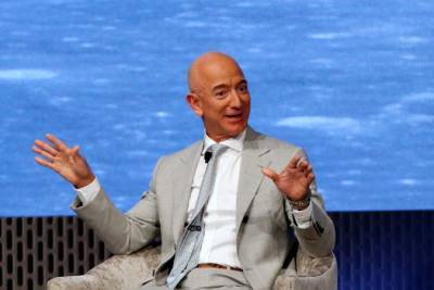 Джефф Безос покидает пост генерального директора Amazon
