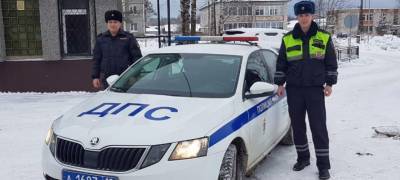 В Карелии полицейские вернули домой пенсионера, страдающего потерей памяти