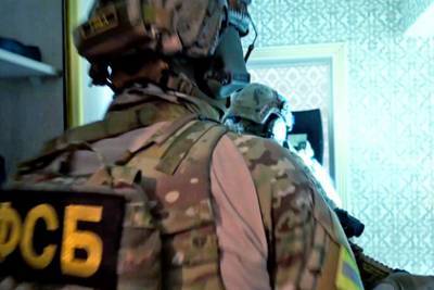 ФСБ задержала отпустивших за вознаграждение наркоторговца полицейских