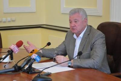 Экс-мэр Астрахани Михаил Столяров просит заменить ему наказание