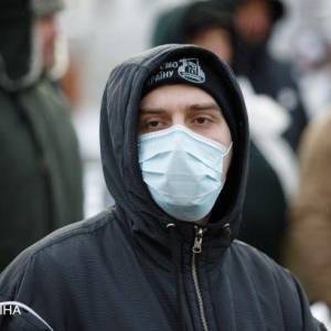 В Украине за сутки выявили более 5 тысяч новых случаев коронавируса