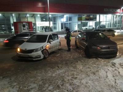 Один человек пострадал в аварии с двумя иномарками на улице Островского в Рязани