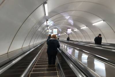 Сбой в работе касс метро Петербурга устранили