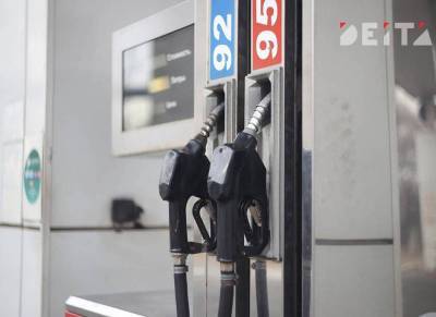 Удар по кошелькам дальневосточников: дефицит бензина может породить скачок цен в магазинах nbsp