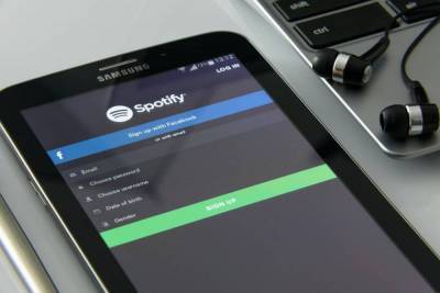 Spotify отчитался о росте выручки до €2,17 млрд nbsp