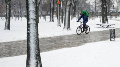 В Киеве 4-5 февраля ожидаются гололедица и порывы сильного ветра