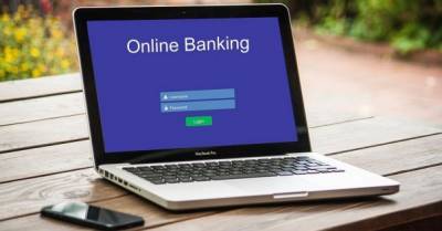 За пользование услугами онлайн-банкинга клиенты должны платить — глава Ощадбанка