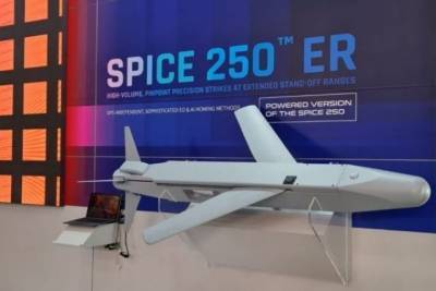 Израильская компания на оборонной выставке представила бомбу SPICE 250 с турбореактивным двигателем
