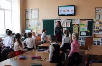 По 7-8 уроков в день и так до 12 класса: родители опешили от нагрузок в "Новой украинской школе"