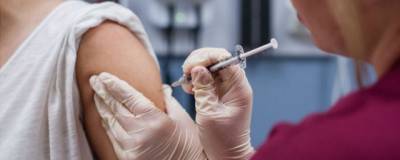 Кировчанам рассказали об особенностях вакцинации онкобольных