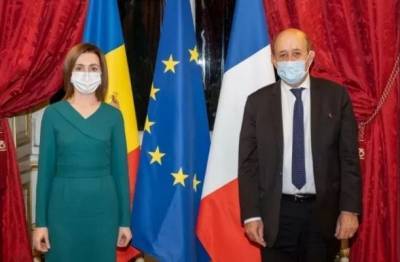 Жду встречи с Макроном: Санду в Париже отчиталась о ситуации в Молдавии