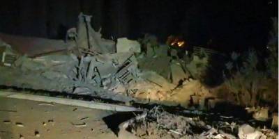 «Осталась куча пепла и обломков». Взрыв полностью уничтожил один из знаковых отелей в Греции — видео