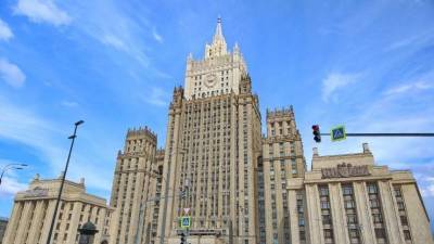 В МИД РФ рассказали о реакции на вмешательство США во внутренние дела России
