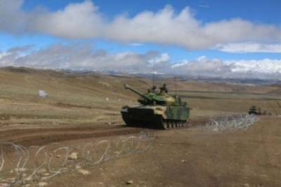 Китайская армия получила легкие танки нового типа Type 15