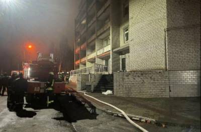 Названа предварительная причина пожара в COVID-отделении больницы в Запорожье