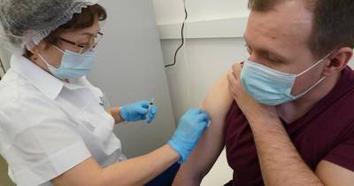 Иммунитет после прививки "ЭпиВакКороной" будет сохраняться год