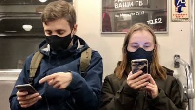 Петербуржцам напомнили о роли отказа от массовых мероприятий в борьбе с пандемией
