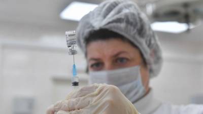 Вирусолог Скулачев дал совет "неуязвимым" к коронавирусу