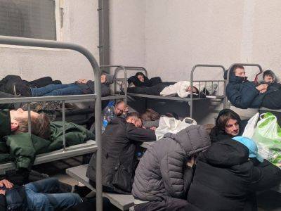 ГУ МВД Петербурга отрицает нехватку мест для арестованных за участие в акциях протеста