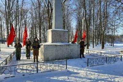 Гдовичи почтили память павших бойцов в день освобождения от фашистов