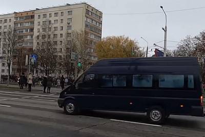 Сбитого милицейским автобусом белорусского протестующего осудят за хулиганство