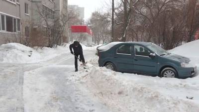 Вести. В Ульяновске ликвидируют последствия снегопада