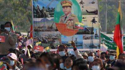 Военная хунта в Бирме заблокировала «Фейсбук»