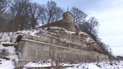 Вести в 20:00. В Пскове решают, как спасти от обрушения стены древнейшего из монастырей