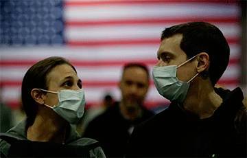 Администрация Байдена хочет отправить маски всем американцам