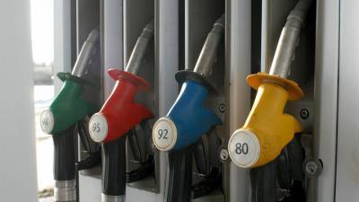 Топливный дефицит устранен: на Дальний Восток идут партии бензина