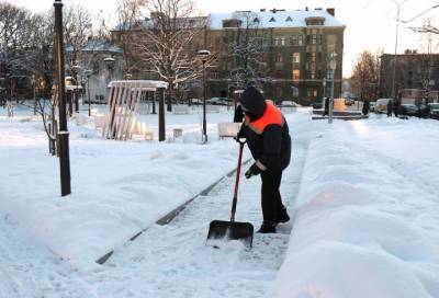 Ильдар Гилязов поручил профильным комитетам ежедневно контролировать уборку снега в Выборге