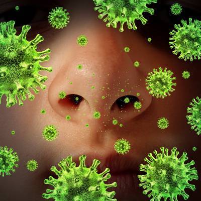 В Смоленске выявлено ровно 100 инфицированных коронавирусом за сутки