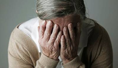 "Такие программы смотрели": пенсионерка расплакалась в эфире из-за закрытия каналов Медведчука
