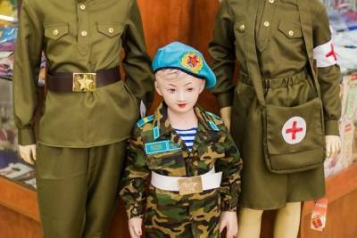 Детская военная форма и демисезонная одежда поступила в магазин «Для самых главных» в Чите