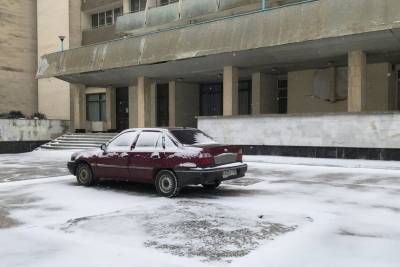 Почти половина крымских водителей недовольна качеством уборки снега на полуострове