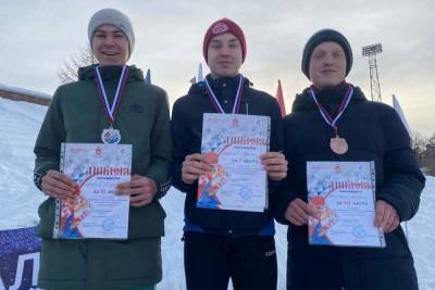 6 золотых медалей заработали конькобежцы из Удмуртии
