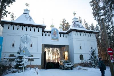 Епархия зарегистрировала юрлицо на монастырь, захваченный сторонниками Сергия