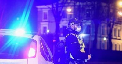 Рига: полицейские задержали на автозаправке объявленного в розыск наркомана