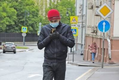 Полиция захотела читать телефонные книги в смартфонах россиян