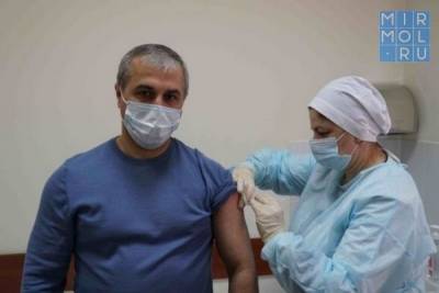Коллектив МЧС Дагестана проходит вакцинацию от коронавируса