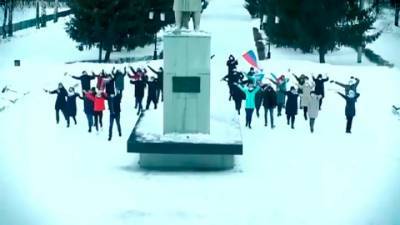 #ПутинНашПрезидент: танцевально-музыкальный флешмоб охватил всю страну