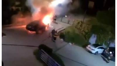 Горящий в Сочи автомобиль Rolls Royce попал на видео