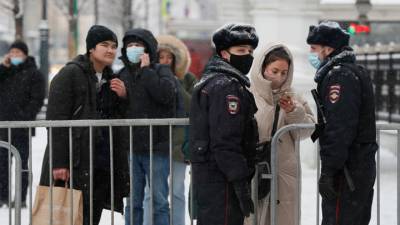 Кремль высказался об иноагентах и митингах в пандемию