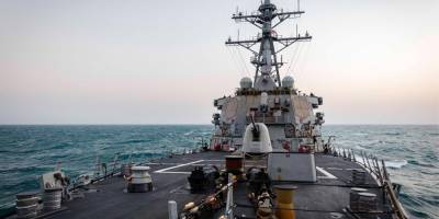 Эсминец США провел патрулирование возле спорных островов в Южно-Китайском море