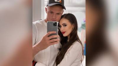 Поклонники раскритиковали Анастасию Костенко за видео из роддома
