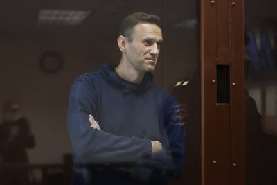 Навальному пригрозили новыми исками