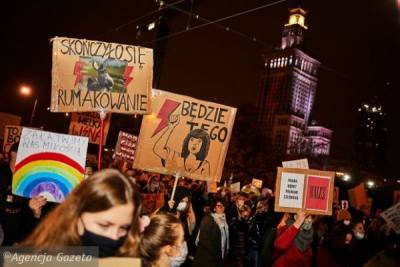 Ксёндз о протестах в Польше — «это сатанинские оргии»