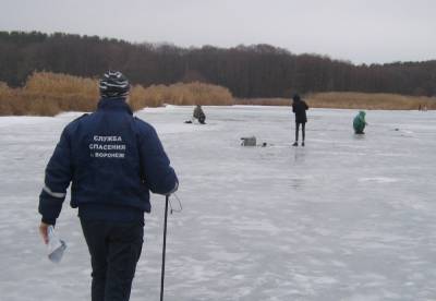 Лед на воронежском водохранилище в ряде мест растаял до минимума